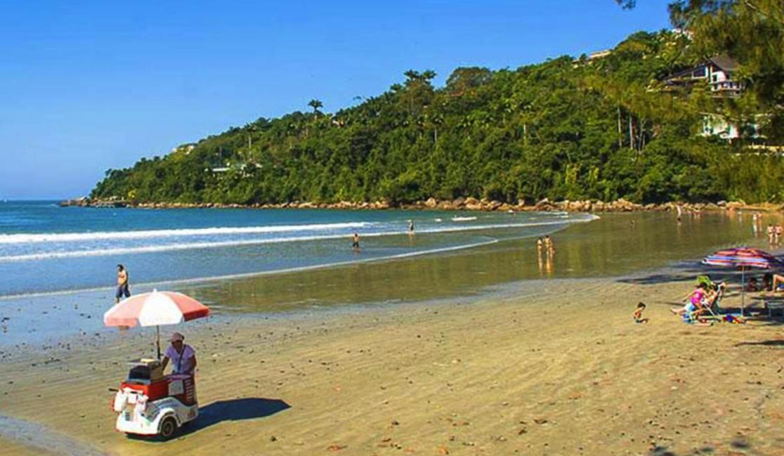 Apartamento Aconchegante Praia Das Toninhas Убатуба Экстерьер фото